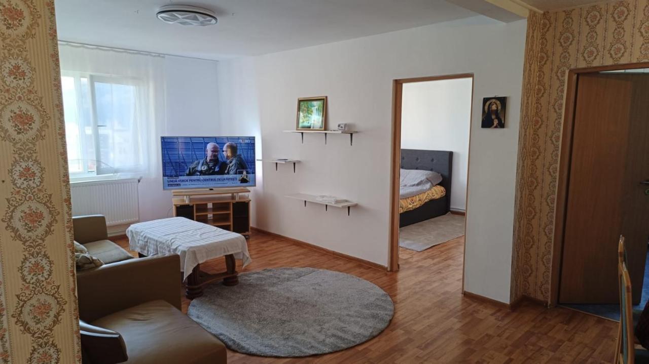 Apartament Marly Cathedral Gura Humorului Exterior photo